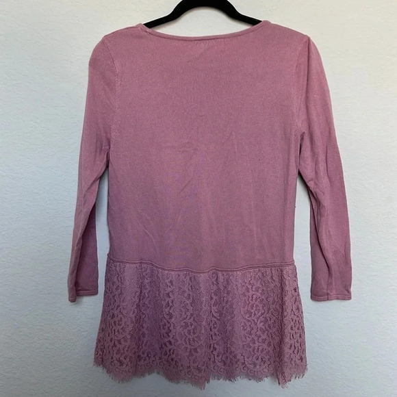 Loft Pink 3/4 Sleeve Lace Bottom Shirt - Picture 4 of 5